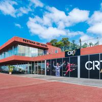 佩斯塔納 CR7 沙爾酒店 - 芳夏爾